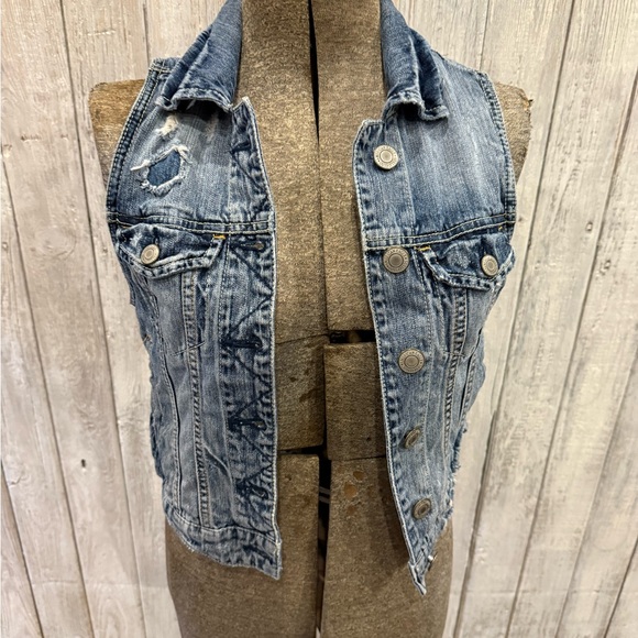 American Eagle Outfitters Jackets & Blazers - American Eagle Outfitters Blue Denim Vest